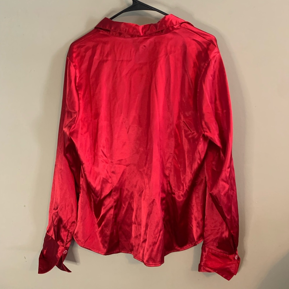 Cato Red Buttoned Ruched Blouse - Picture 3 of 3